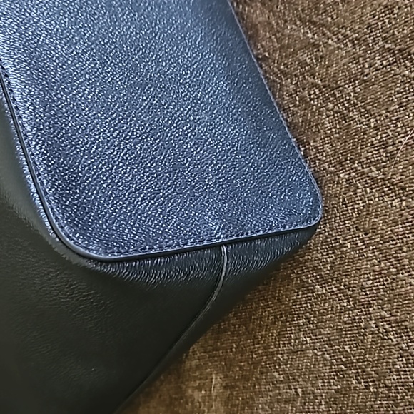 kate spade Tote - Picture 5 of 10